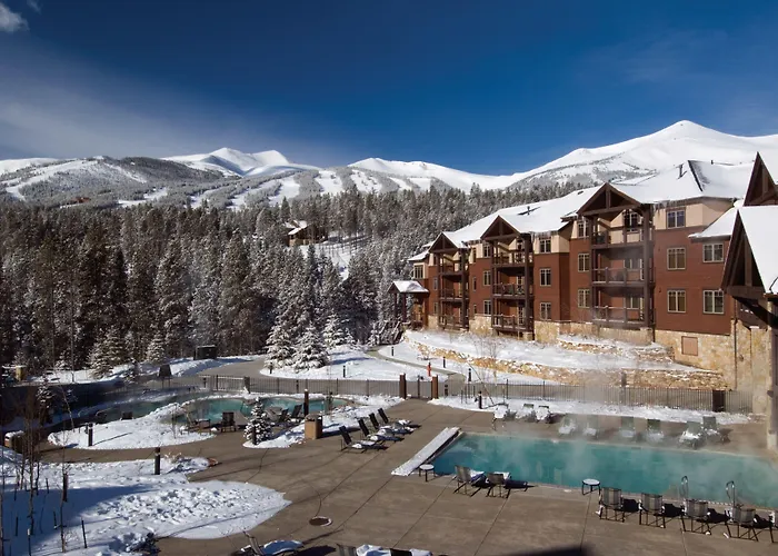 Grand Timber Lodge
